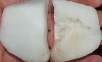 點擊進入下一頁 玉石顏色鑒別 玉石鑒別 石英巖玉 石英巖玉與和田玉 玉石結構 和田玉 白色石英巖玉