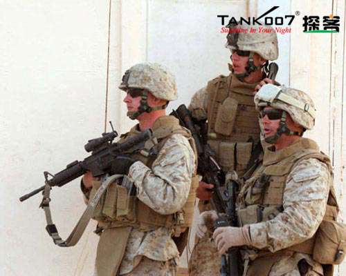 無處不在的中國制造——別懷疑,美軍戰術手電也是中國制造的!!